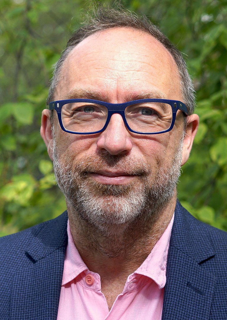 768px-Jimmy_Wales_-_August_2019_(cropped).jpg