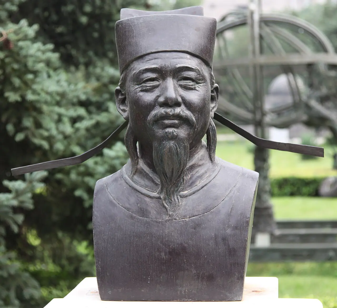北京古观象台的沈括像